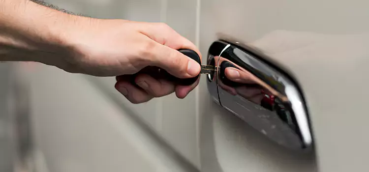 Why Choose Our Auto Locksmith Team in Lexington, MA?
